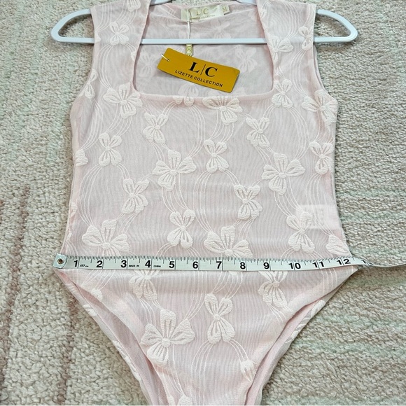 NWT LC Lizette Collection Pastel Pink Bow Bodysuit Square Neck Size Medium - Picture 8 of 11